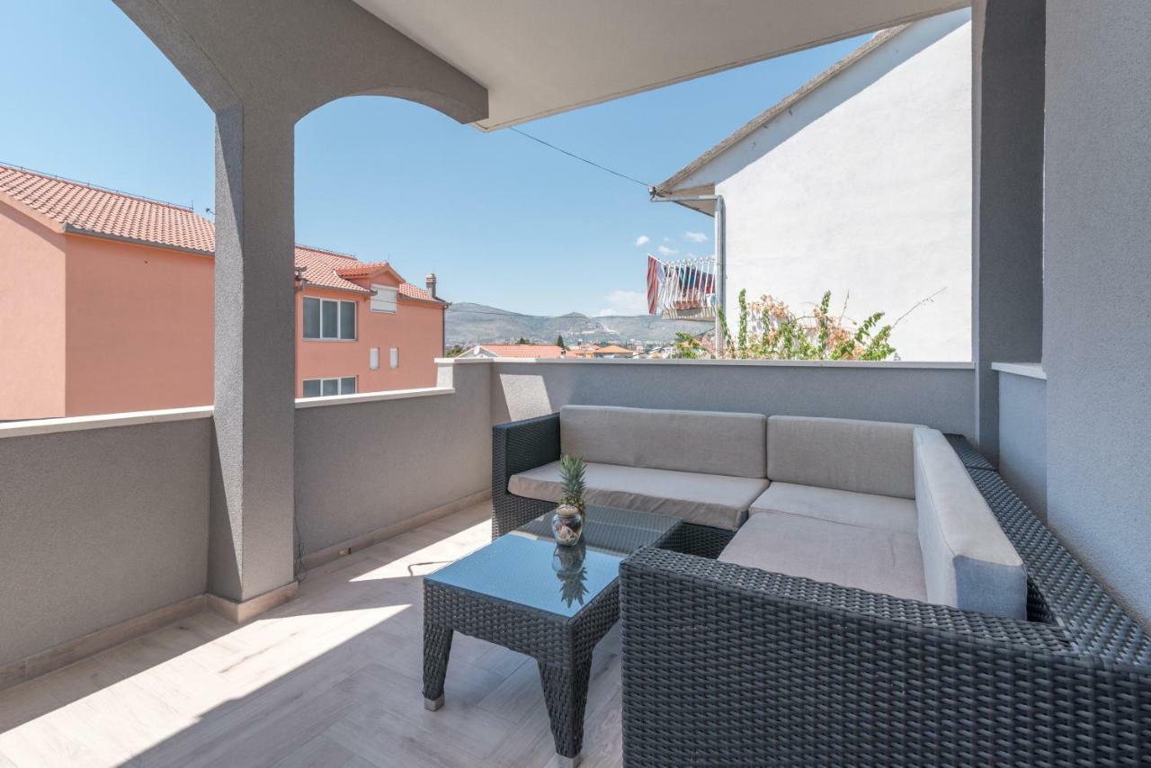 Apartment Bella Vita Трогир Экстерьер фото